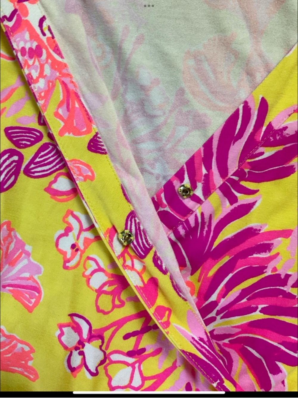 Lilly Pulitzer Faux Wrap Tropical Print Dress • Size M • Rayon Stretch Knit - Picture 15 of 16